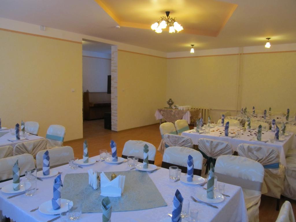 Krāslava Viesu Maja Ezerkalns酒店 外观 照片